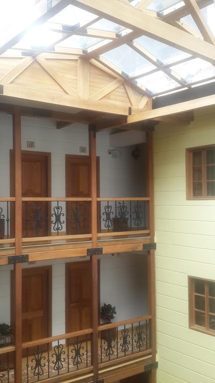Hotel Santa Lucia Boutique Spa ボゴタ エクステリア 写真 A typical balcony in the city of Salta.